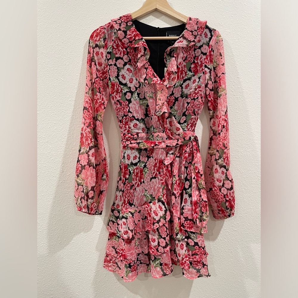 NWT Bardot Triple Frill Floral Mini Dress Pink Gardenia Size XS Spring Wedding - Picture 4 of 10